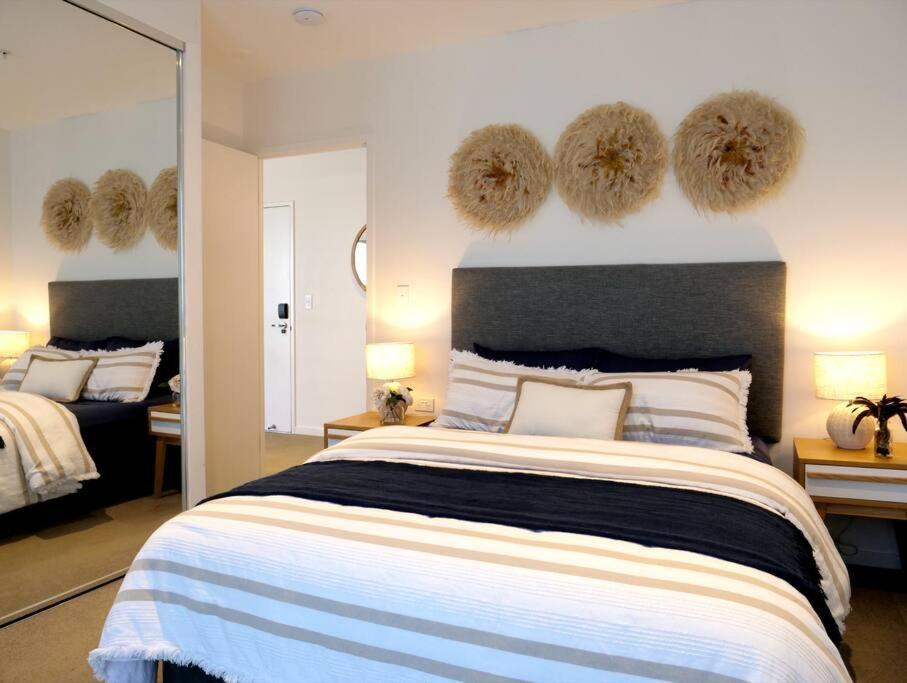Broadbeach Stunner Modern And Central โกลด์โคสต์ ภายนอก รูปภาพ