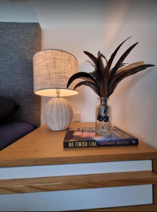 Broadbeach Stunner Modern And Central โกลด์โคสต์ ภายนอก รูปภาพ
