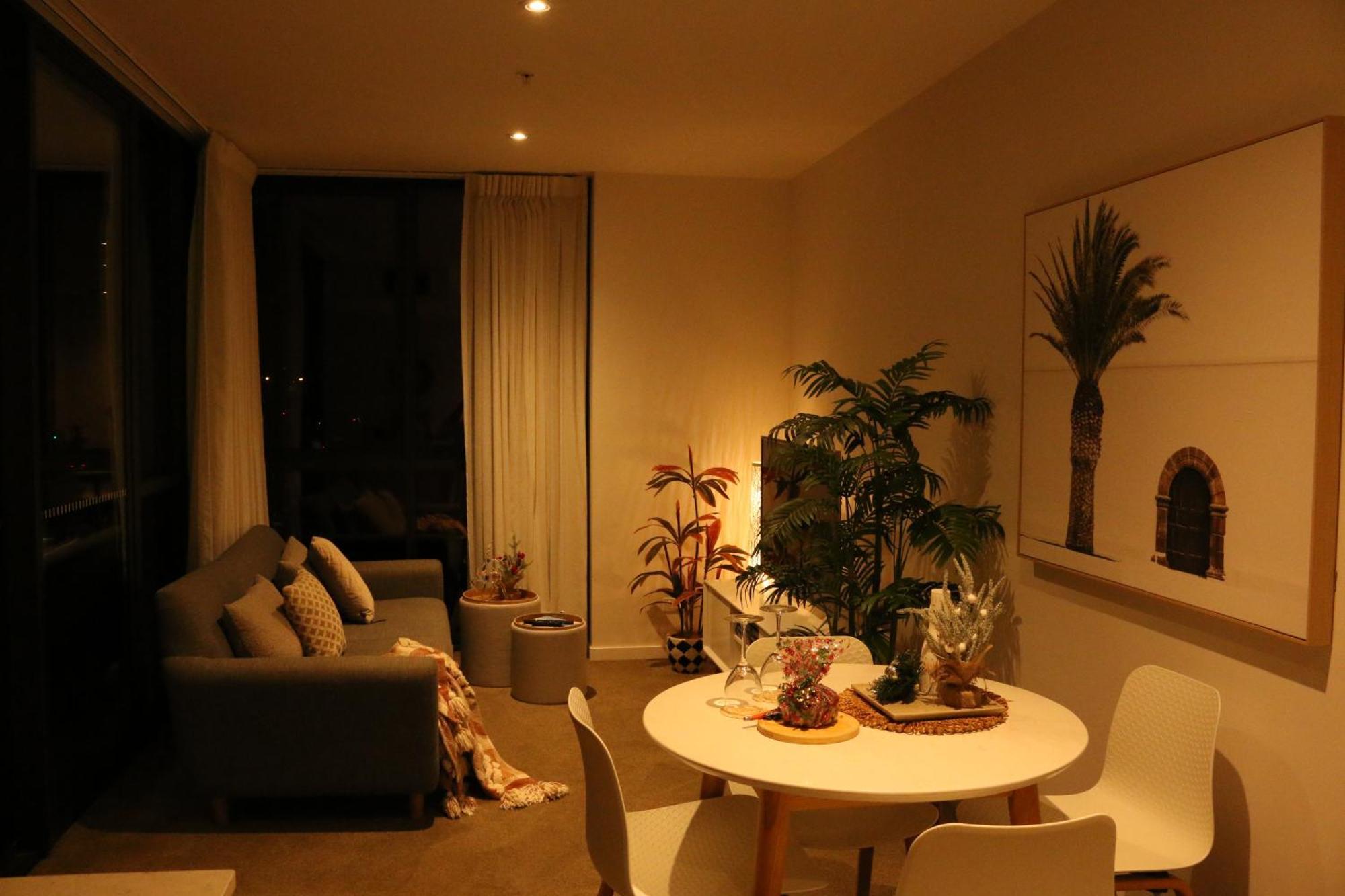 Broadbeach Stunner Modern And Central โกลด์โคสต์ ภายนอก รูปภาพ